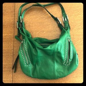 B Makowky green shoulder bag.